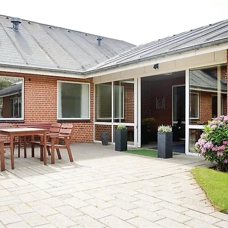Martinus - 5-5km From The Sea By Interhome *