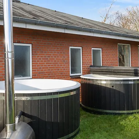 Martinus - 5-5km From The Sea By Interhome